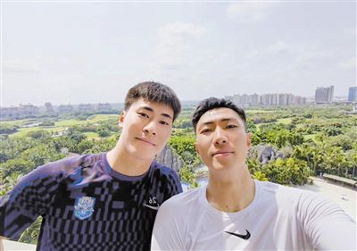 亚洲一区二区三区成人在线视频精品